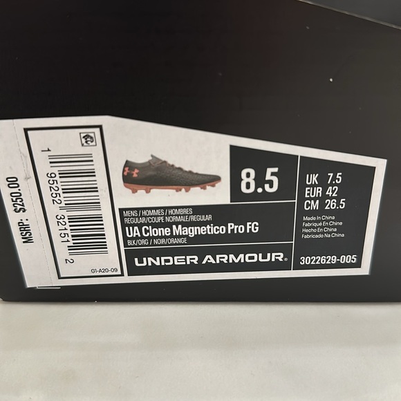 Under Armour Clone Magnetico Pro FG